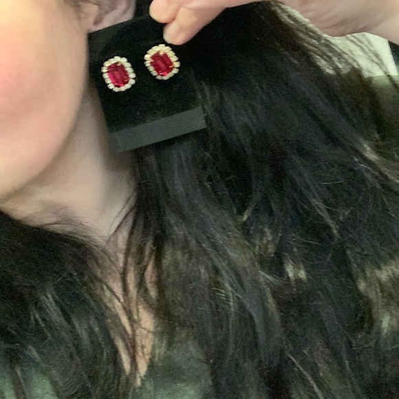 ๐Womenโs Stunning Red Rubies/Diamond Gold-Tone Post Studs | A Gift Sheโll Lโฅ๏ธVE - Picture 10 of 16